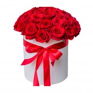 Шляпная коробка Любовь в розах